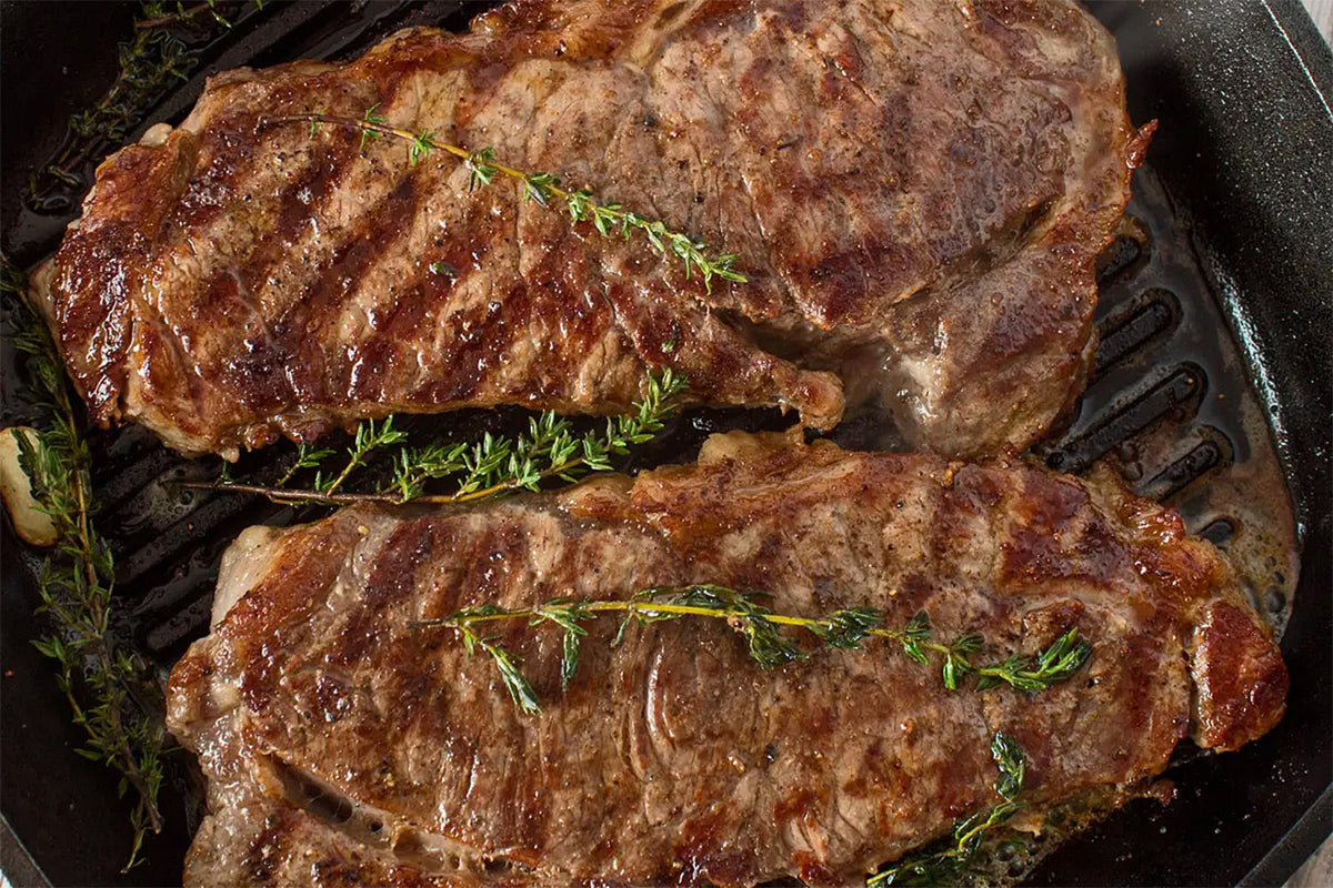 Szaftos, szeletelt New York Strip steak a Sous Vide Hungary receptjéből