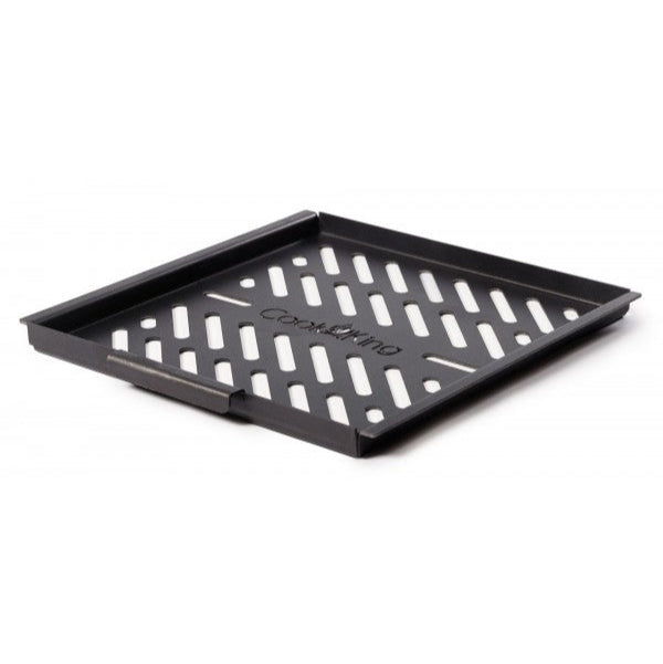Acél grillrács 43×43 cm a VENTO kerti sütőhöz – 3,0 mm vastag szénacél, elől fogantyúval, újrahasználható.
