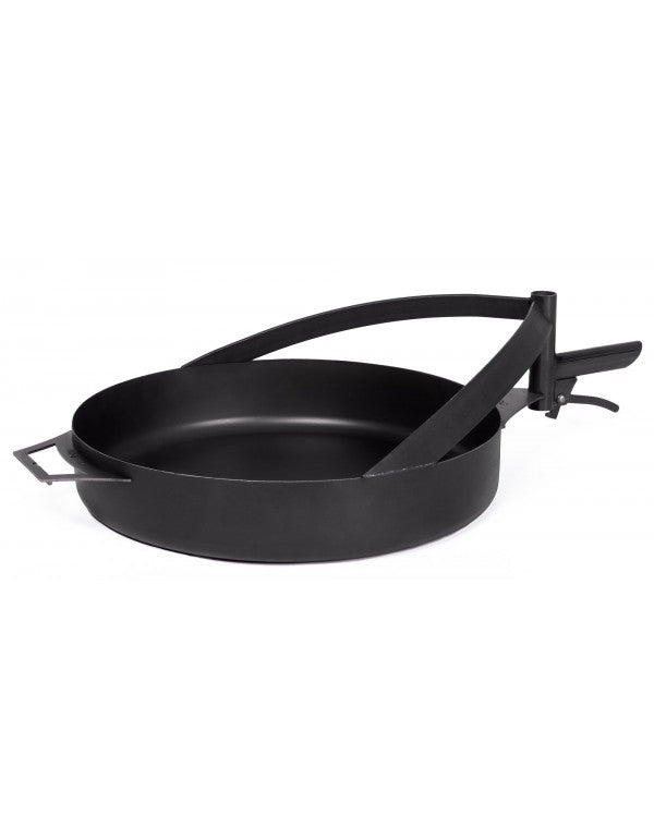 50 cm-es acél serpenyő fogantyúval – BANDITO/MONTANA X tűzrakó tálhoz, nyers szénacél, Made in Europe.
