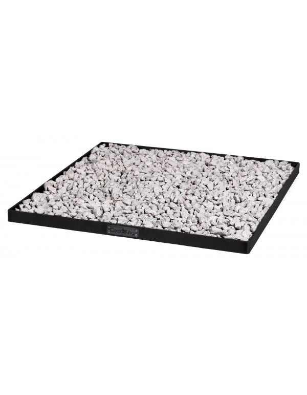 Négyzetes acél alap tűzrakó tálhoz, 100×100 cm – dekorációs kövekkel, perspektíva.