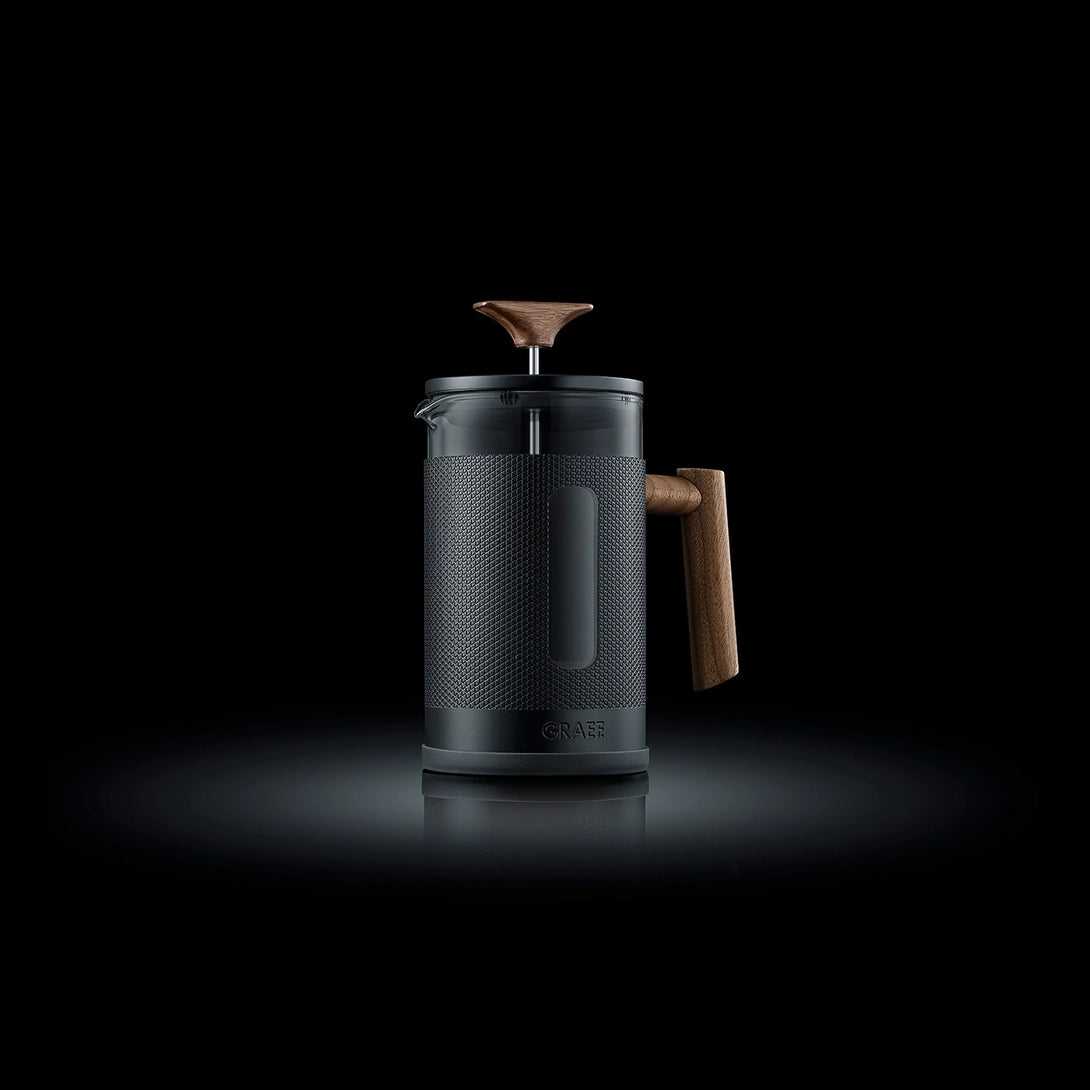 GRAEF MFP22 French press – stúdiófotó fekete háttéren