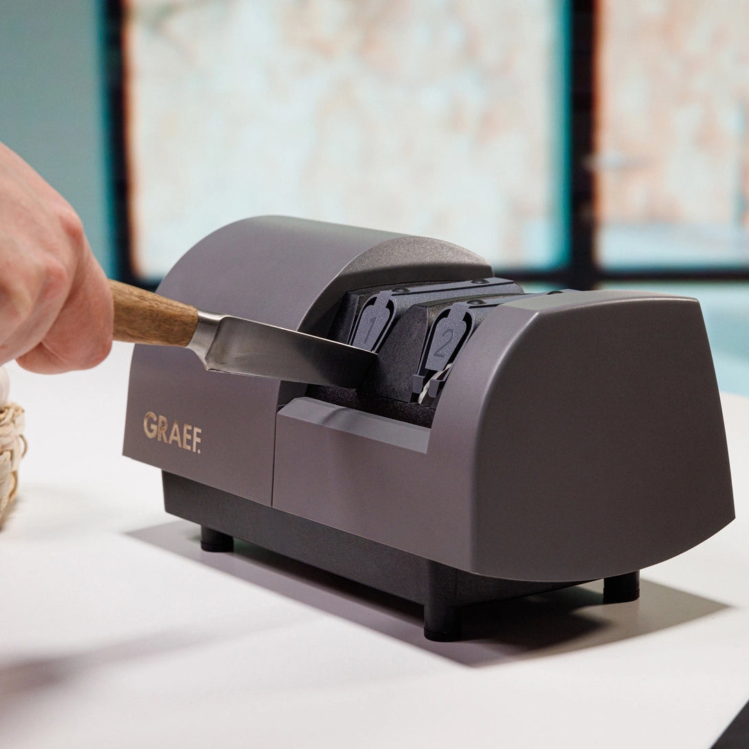 Kés élezése a Graef SG520 készülékkel