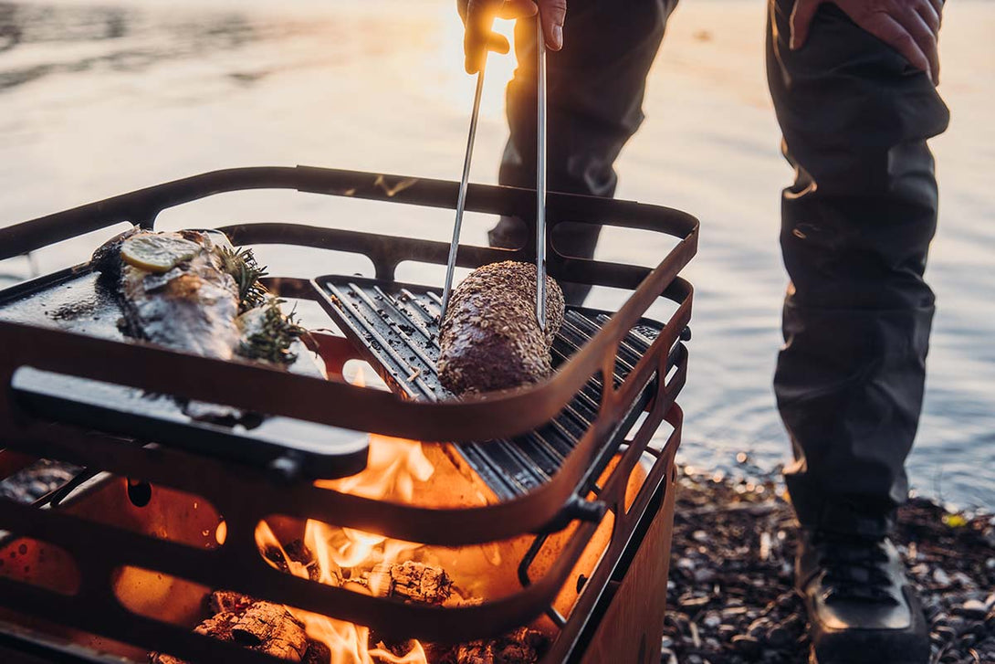 Höfats CUBE Forgatható Grill és Tűztál Corten Acél
