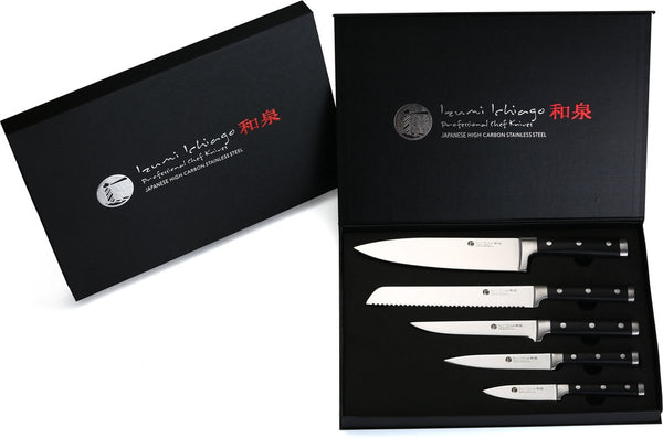 „IZUMI ICHIAGO 3 részes Professional Chef Knives készlet nyitott díszdobozban, japán acél pengékkel.