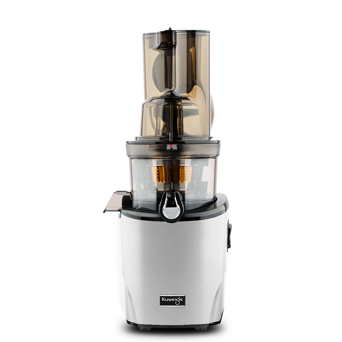 Kuvings REVO830 ezüst gyümölcsprés, slow juicer, nagy betöltőnyílás
