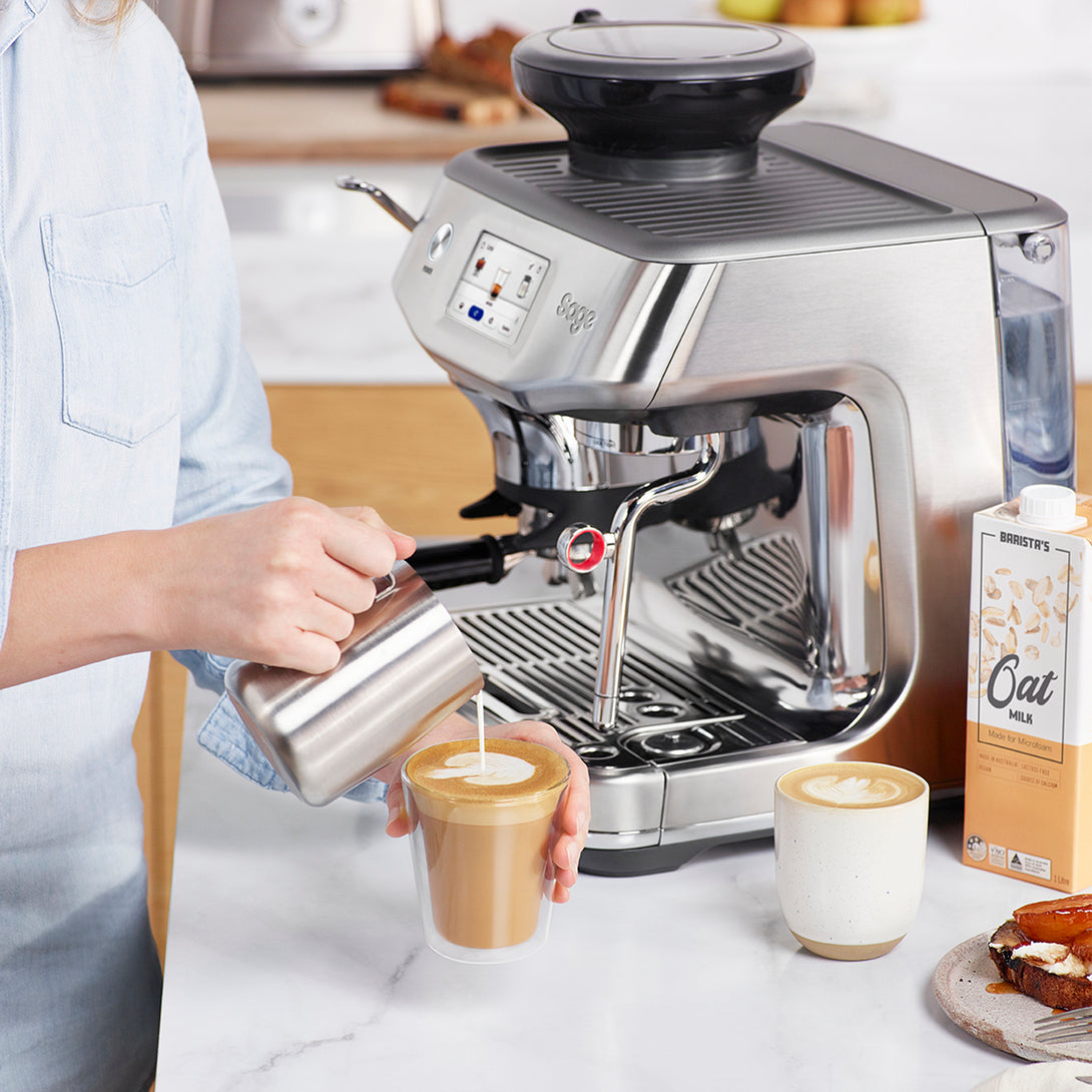 Sage The Barista™ Touch Impress Eszpresszógép érintőképernyővel és kávédarálóval SES881BSS