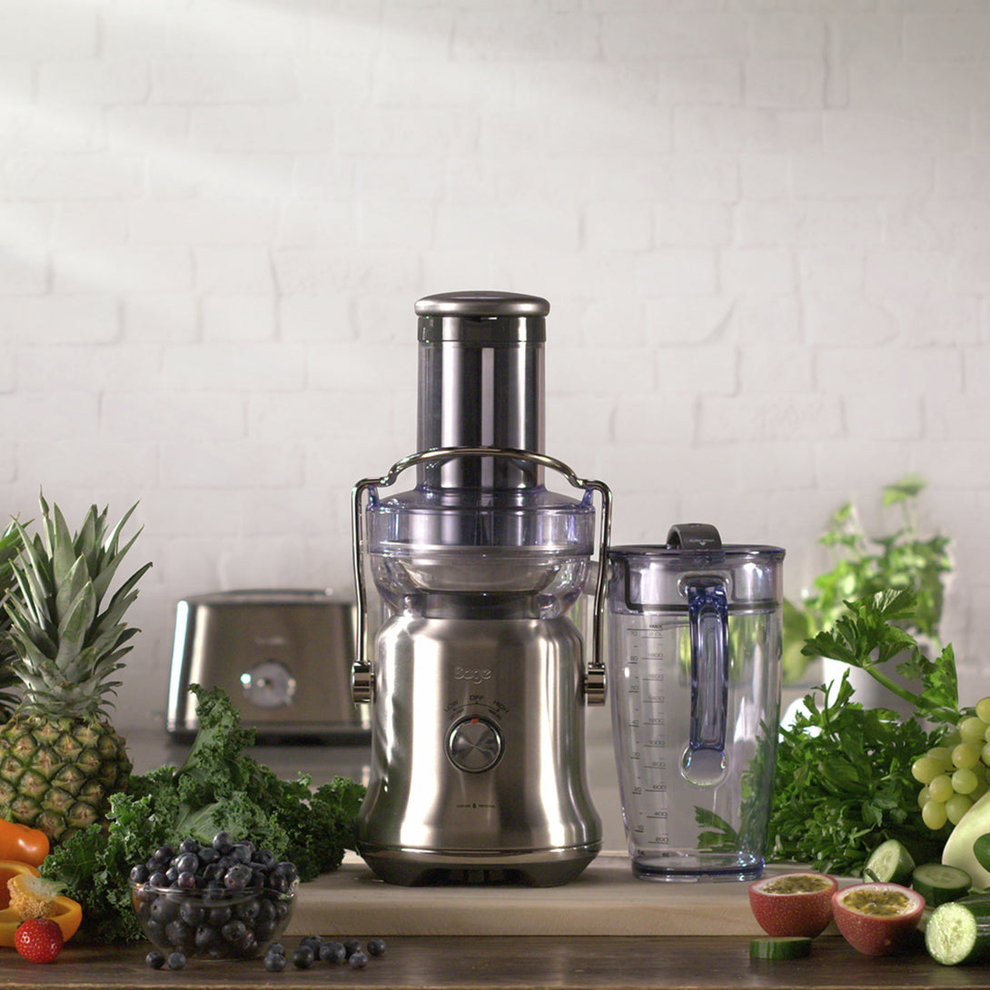 Sage THE NUTRI JUICER COLD PLUS Gyümölcsprés 88 mm-es adagolóval SJE530