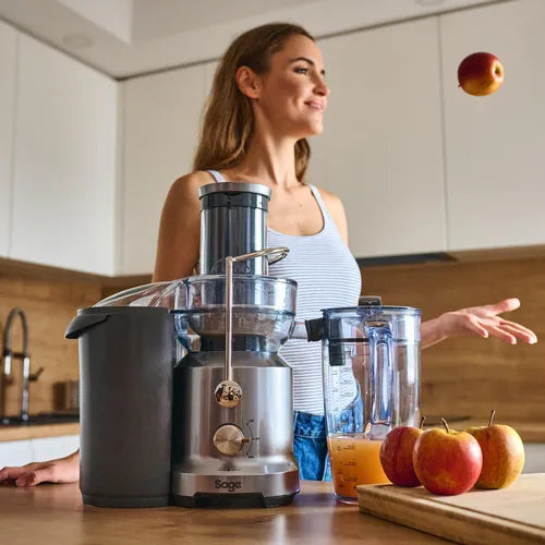 Sage THE NUTRI JUICER® COLD Gyümölcsfacsaró BJE430SIL.