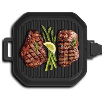 STEAK CHAMP öntöttvas serpenyőben készített grillezett hússzeletek